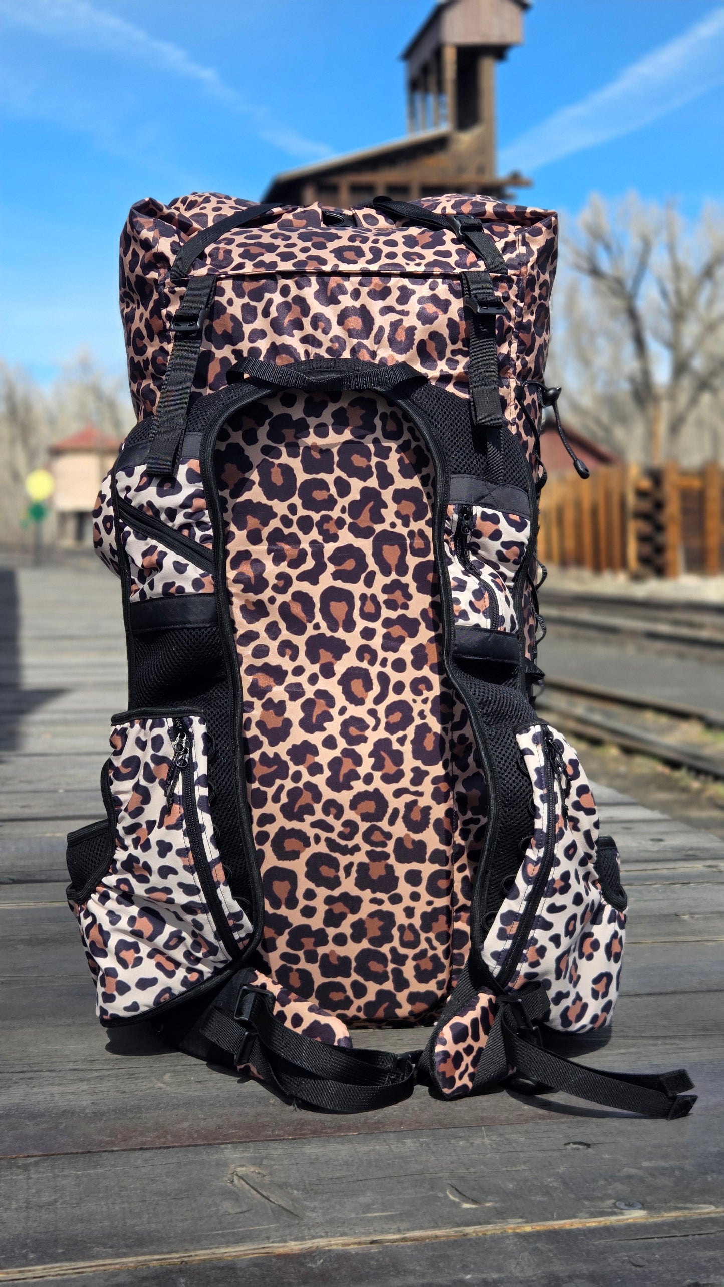 Brazos 45L- Framed