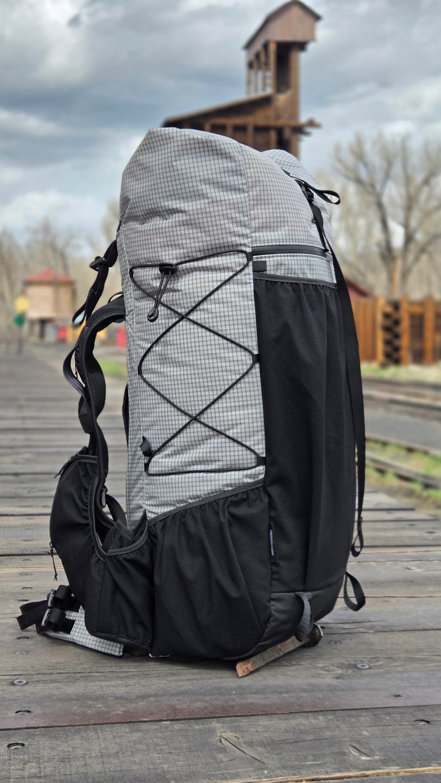 Brazos 45L- Framed